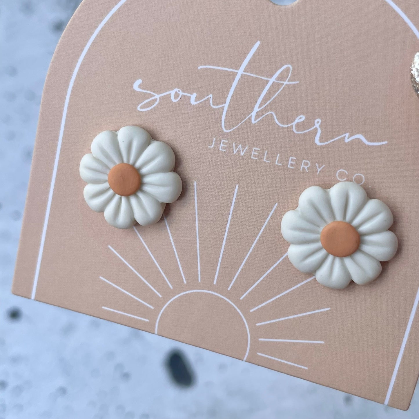 TERRACOTTA DAISY STUDS-Earrings-Southern Jewellery Co.-Wholesale Fashion Jewellery Australia