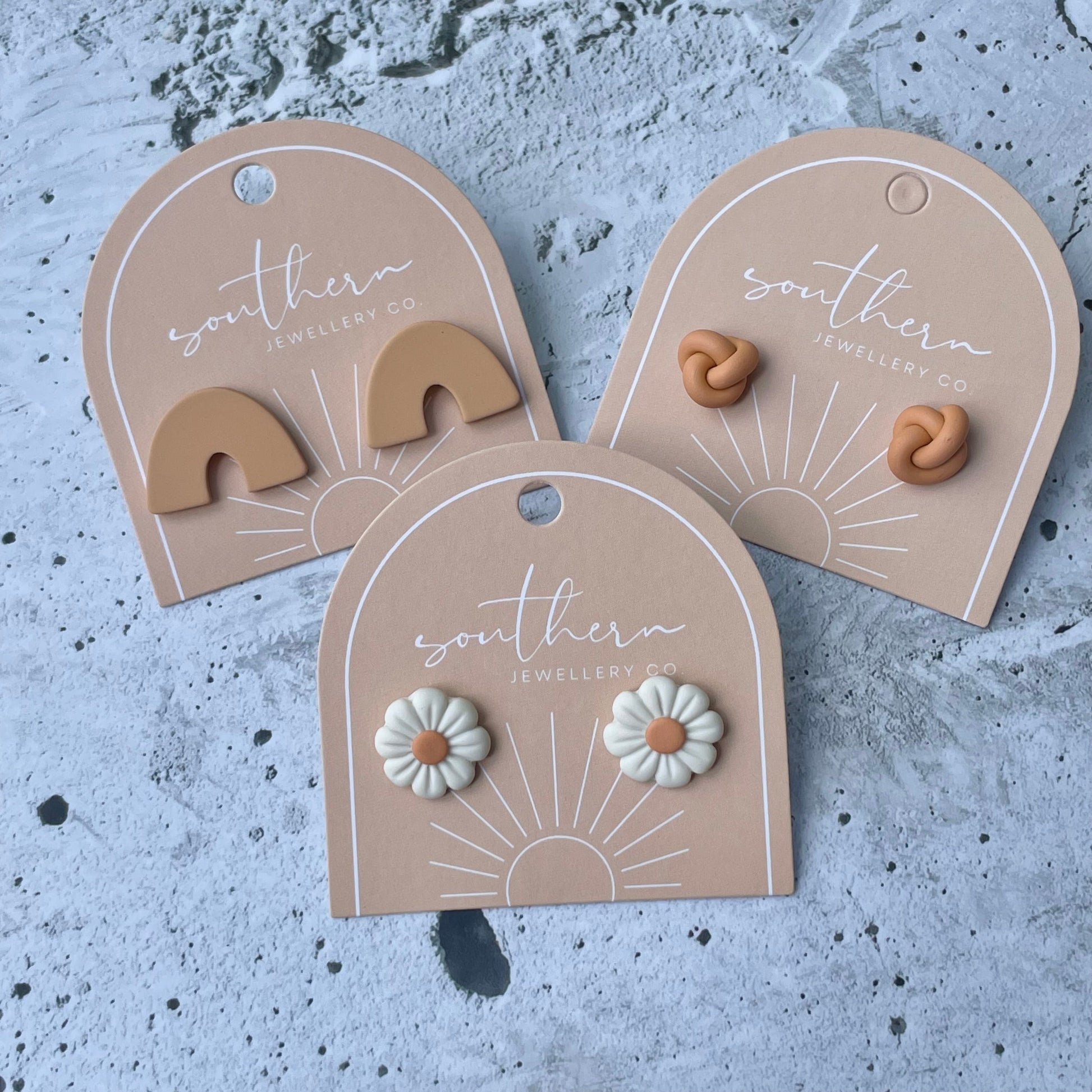 TERRACOTTA DAISY STUDS-Earrings-Southern Jewellery Co.-Wholesale Fashion Jewellery Australia